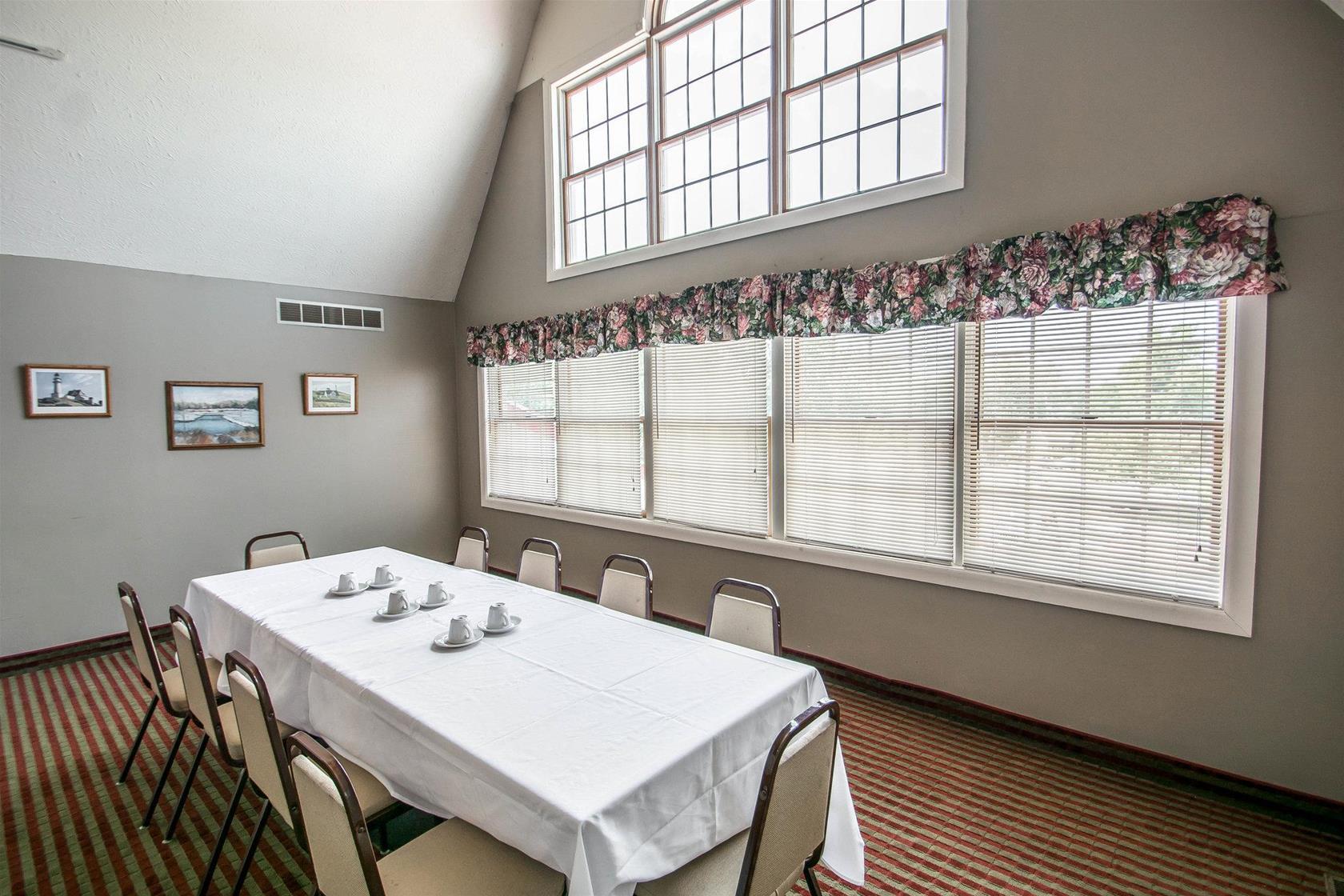 Rodeway Inn Lakeville Luaran gambar