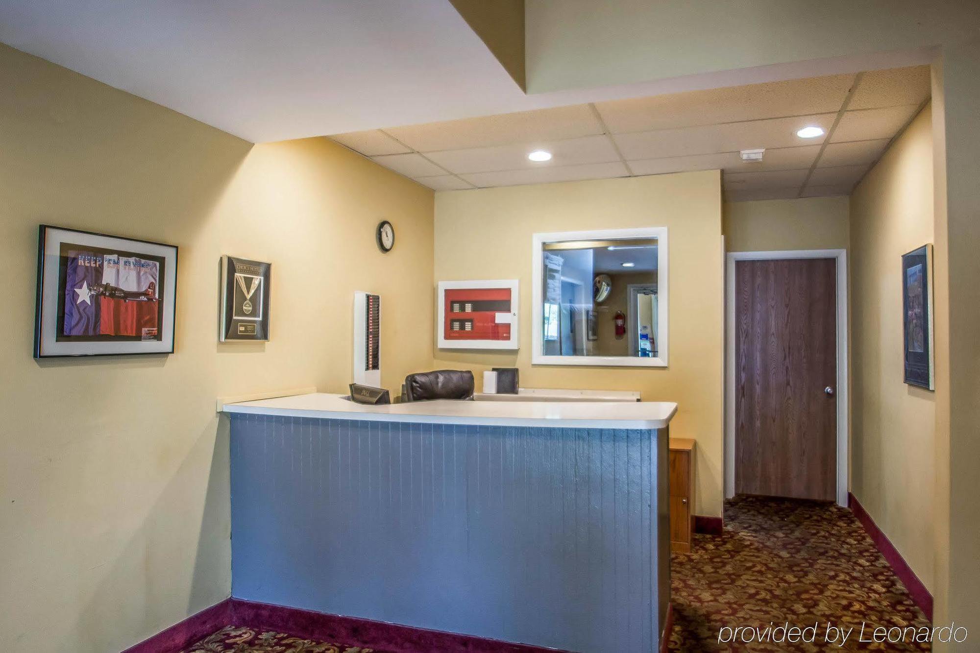 Rodeway Inn Lakeville Luaran gambar